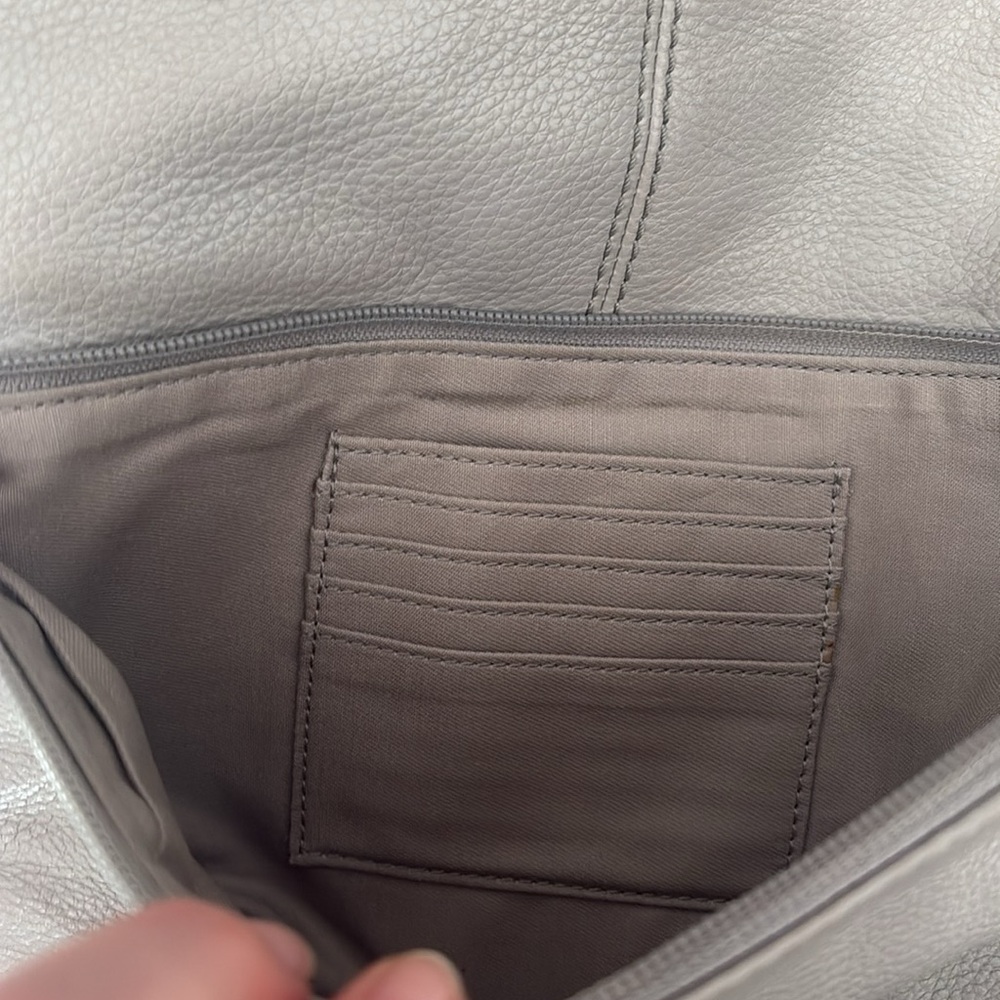 FOSSIL LEATHER CROSSBODY - Picture 8 of 8